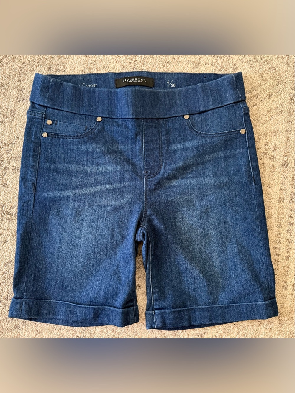 Liverpool Pull On Denim Walking Short Sz 6
